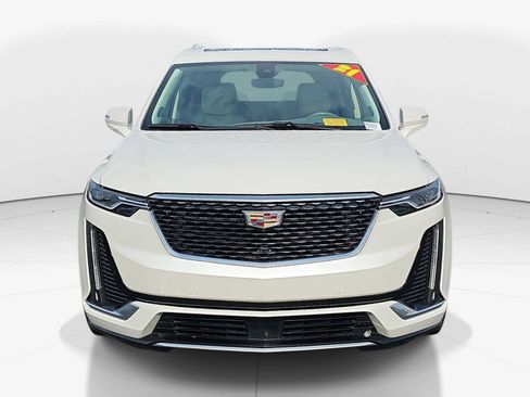 Used 2021 Cadillac XT6 Premium Luxury FWD image 8