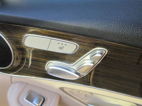 Used 2016 Mercedes-Benz C 300 4MATIC Sedan w/ Premium 1 Package image 27