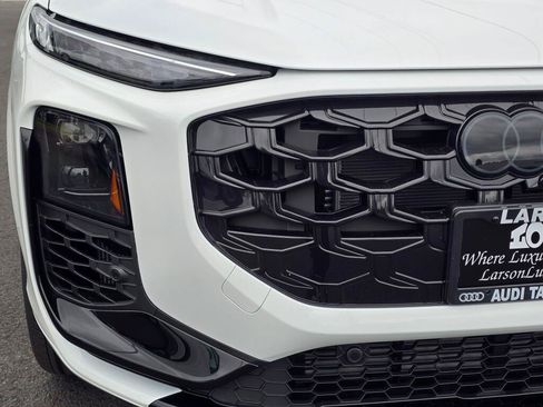 New 2026 Audi Q3 quattro 2.0T AWD/4WD image 31