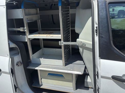 Used 2016 Ford Transit Connect XL FWD image 12