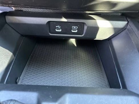 Certified 2023 Honda Accord EX image 13