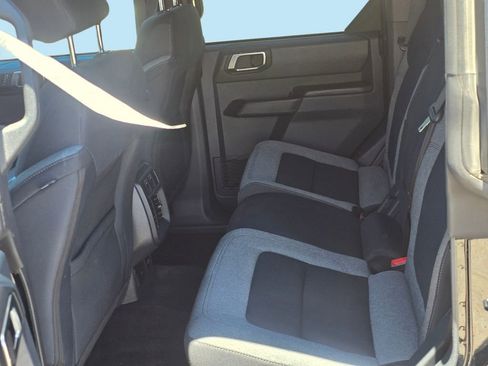 Used 2025 Ford Bronco Big Bend AWD/4WD image 17