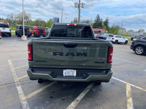 Used 2026 RAM 1500 Laramie w/ Night Edition AWD/4WD image 4