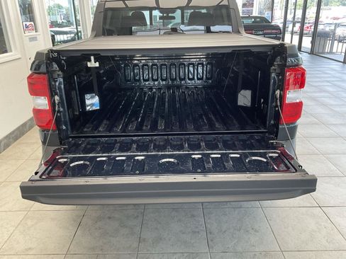 Used 2023 Ford Maverick Lariat w/ Lariat Luxury Package AWD/4WD image 21