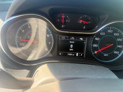 Used 2016 Chevrolet Cruze LT image 9