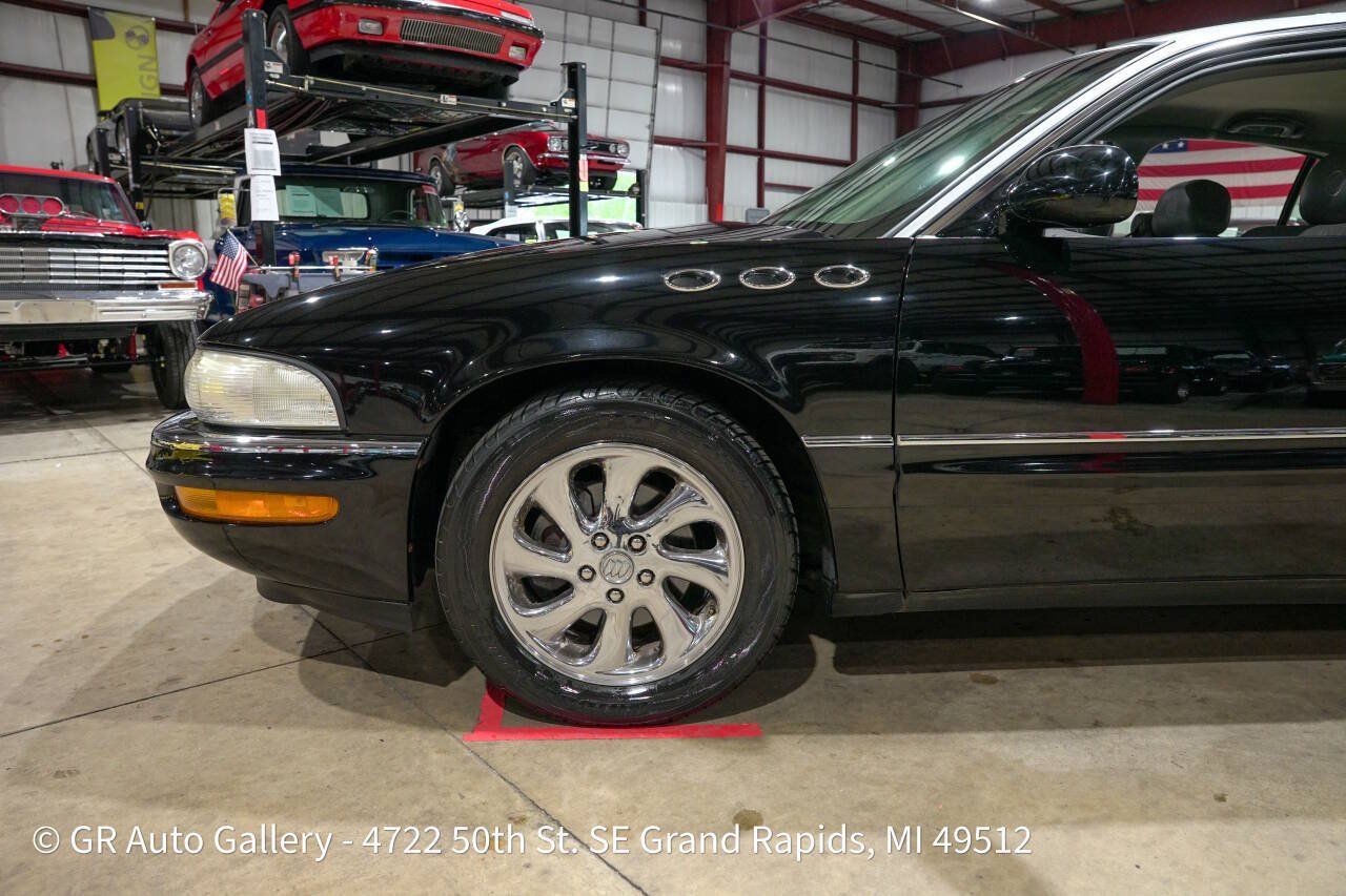 Used 2005 Buick Park Avenue Ultra FWD image 3