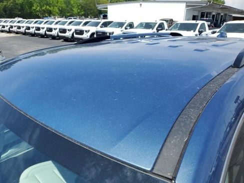Used 2025 Chevrolet Traverse High Country FWD image 16