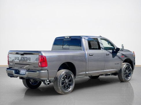 New 2026 RAM 2500 Laramie w/ Night Edition AWD/4WD image 8