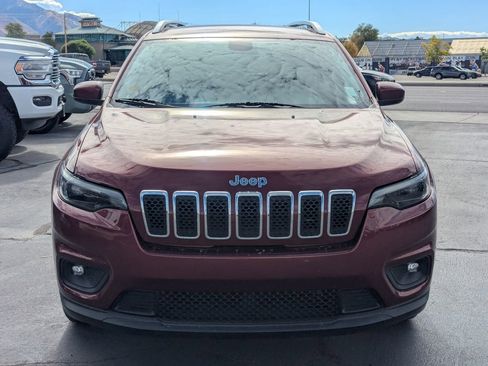 Used 2019 Jeep Cherokee Latitude w/ Popular Appearance Group image 10
