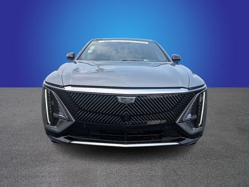 Certified 2024 Cadillac Lyriq Tech w/ Driver Assist Package RWD image 8