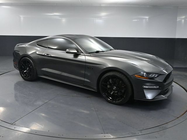 Used 2018 Ford Mustang GT RWD image 1