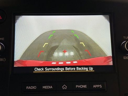 Used 2025 Subaru Impreza 2.0i image 12