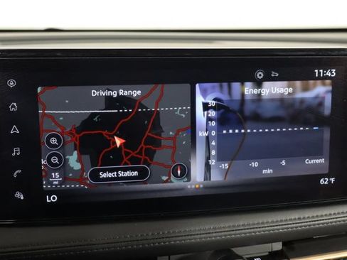 Used 2023 Nissan Ariya FWD image 33