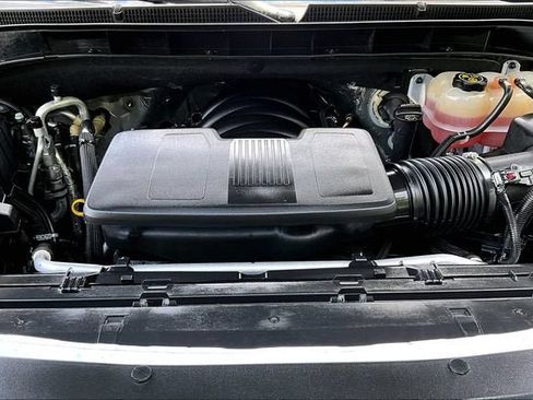 Used 2023 GMC Yukon XL Denali AWD/4WD image 9
