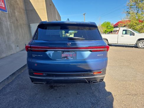 Used 2025 Buick Enclave Preferred AWD/4WD image 10