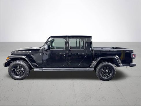 New 2025 Jeep Gladiator Sport image 9