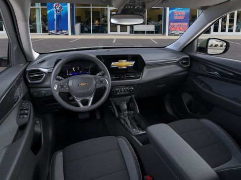 New 2026 Chevrolet TrailBlazer LT image 17