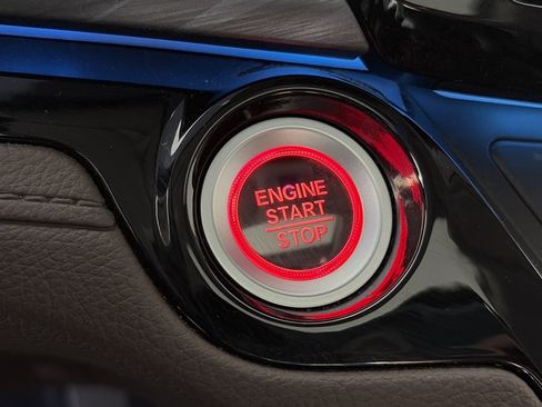 Used 2025 Honda Odyssey Elite image 22