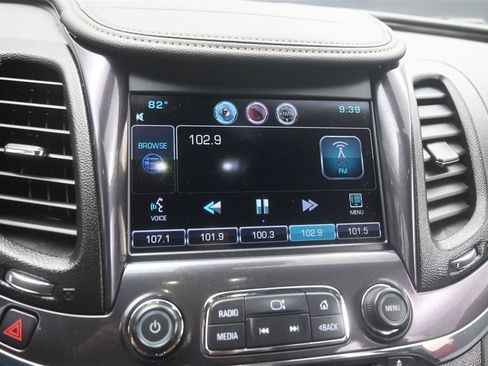 Used 2015 Chevrolet Impala LTZ FWD image 14