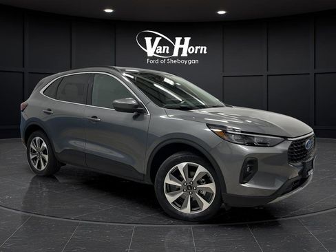 Used 2025 Ford Escape Platinum image 1