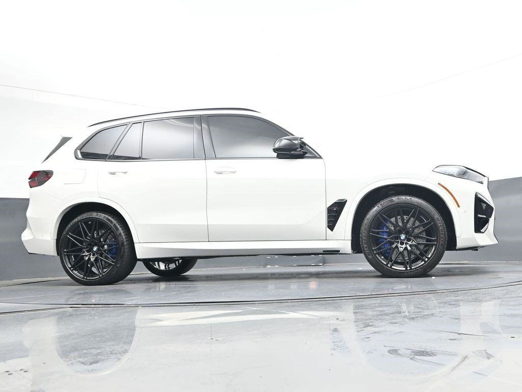 Used 2025 BMW X5 M Competition w/ Executive Package AWD/4WD image 33