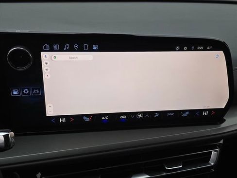 Certified 2024 Chevrolet Traverse LT image 29