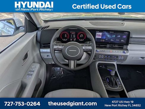 Certified 2025 Hyundai Kona SEL image 18