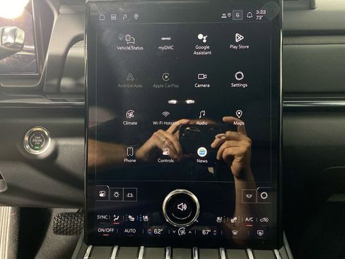 Used 2026 GMC Terrain AT4 w/ Convenience Package III image 16