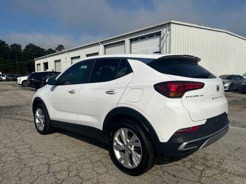 Used 2025 Buick Encore GX Preferred FWD image 3