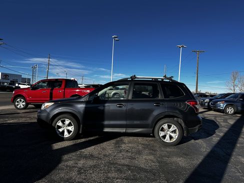 Used 2015 Subaru Forester 2.5i Premium w/ All-Weather Package image 2