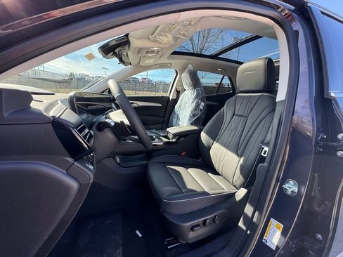New 2026 Buick Envision Avenir image 5