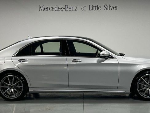 Used 2018 Mercedes-Benz S 560 4MATIC Sedan image 7