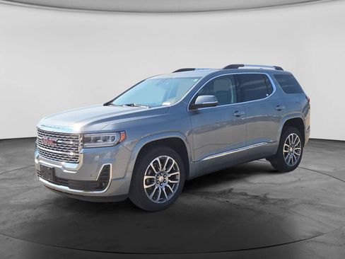 Used 2023 GMC Acadia Denali w/ Trailering Package AWD/4WD image 3