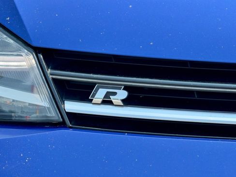 Used 2016 Volkswagen Golf R 4-Door AWD/4WD image 18