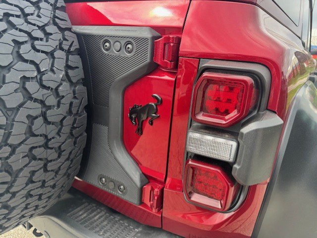 New 2026 Ford Bronco Raptor w/ Interior Carbon Fiber Pack AWD/4WD image 8