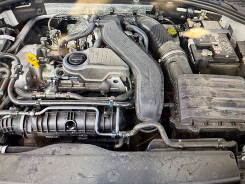 Used 2025 Volkswagen Jetta Sport image 6