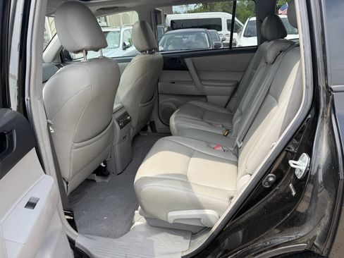 Used 2008 Toyota Highlander 4WD image 25