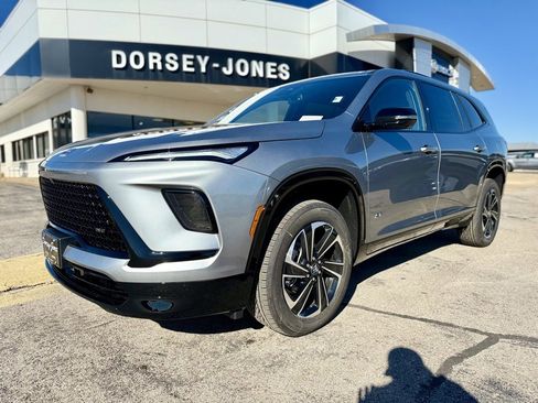 Used 2025 Buick Enclave Sport Touring image 1