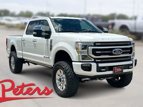 Used 2021 Ford F250 Platinum w/ FX4 Off-Road Package AWD/4WD image 1