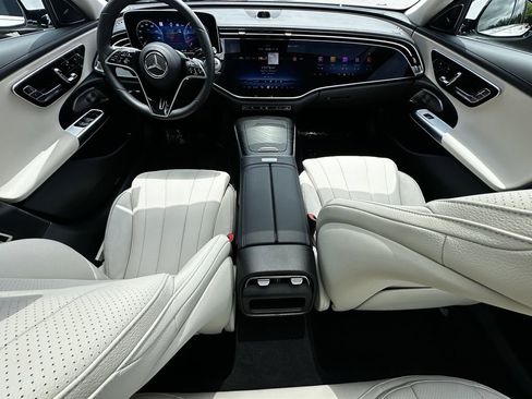 Certified 2025 Mercedes-Benz E 450 4MATIC All-Terrain Wagon image 27
