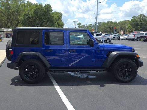 Used 2020 Jeep Wrangler Unlimited Sport AWD/4WD image 4
