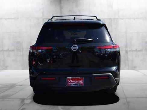 New 2025 Nissan Pathfinder SV w/ Black Appearance Package image 6