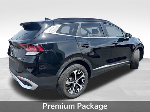 Used 2025 Kia Sportage EX w/ Premium Package AWD/4WD image 8