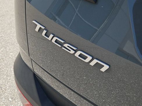Used 2024 Hyundai Tucson Limited FWD image 6