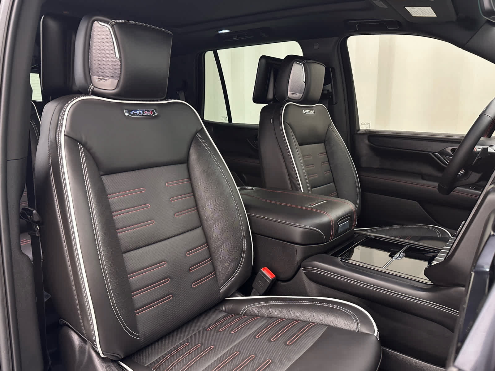 Used 2026 GMC Yukon AT4 Ultimate AWD/4WD image 20