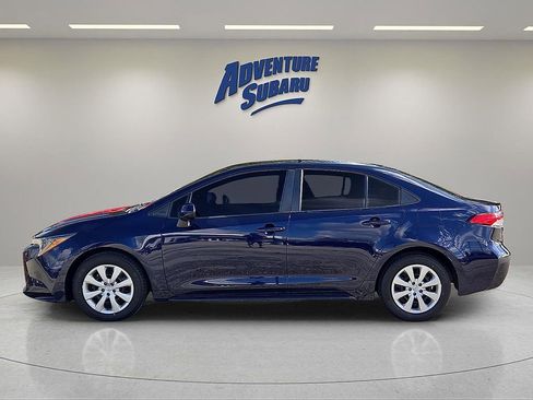 Used 2022 Toyota Corolla LE image 4