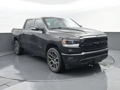 Used 2019 RAM 1500 Sport w/ Alpine Leather & Sound Group AWD/4WD image 3