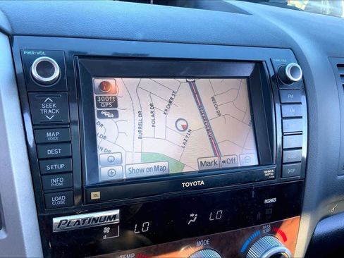 Used 2011 Toyota Tundra Limited image 32