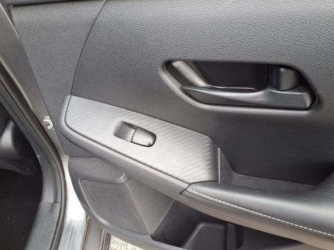 Used 2024 Nissan Sentra SV FWD image 26