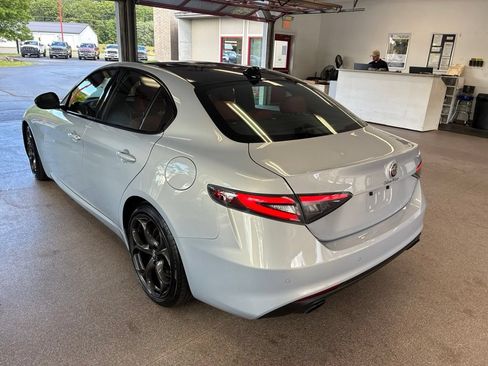 Used 2024 Alfa Romeo Giulia Ti w/ Performance Driving Package RWD image 46